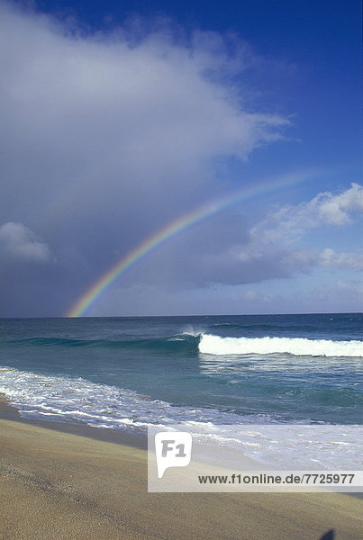 Wolke  über  Horizont  Ozean  Küste  Ansicht  Regenbogen