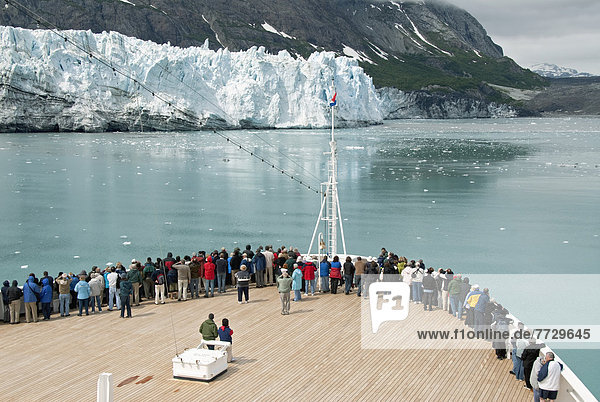 Vereinigte Staaten von Amerika USA sehen Schiff Gletscher Passagier Kreuzfahrtschiff Glacier-Bay-Nationalpark Alaska