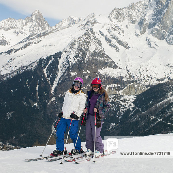 französisch  Alpen  Skisport  2  Mädchen