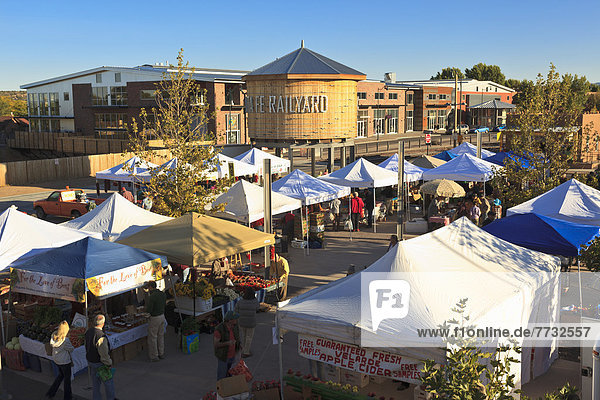 View of Saturday Market next to rail yard  Santa Fe  New Mexico  USA