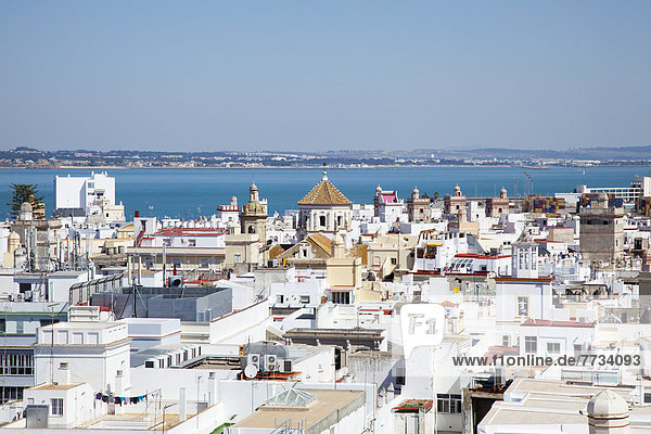 Gebäude Küste Stadt vorwärts gekalkt Andalusien Cadiz Spanien