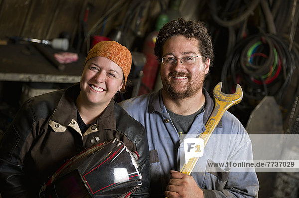 A mechanic and a welder  edmonton alberta canada
