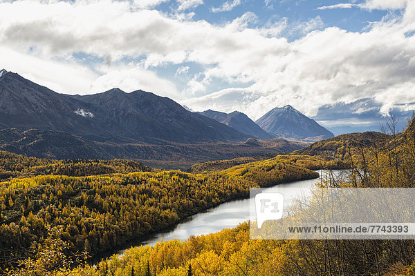 USA  Alaska  Blick auf den Long Lake