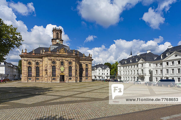 Kirche Quadrat Quadrate quadratisch quadratisches quadratischer Ludwigskirche