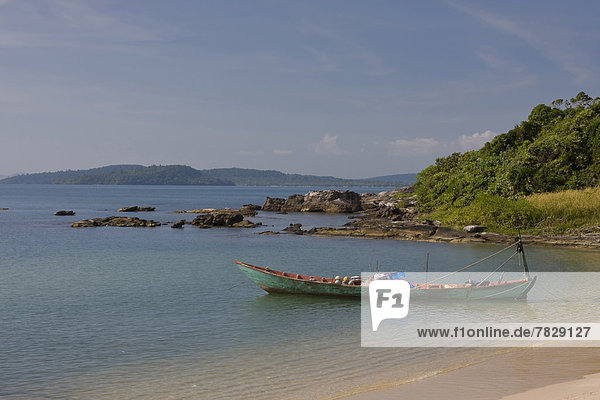 Strand  Küste  niemand  Boot  Meer  Insel  Sandstrand  Asien  Fischerboot  Vietnam  vietnamesisch