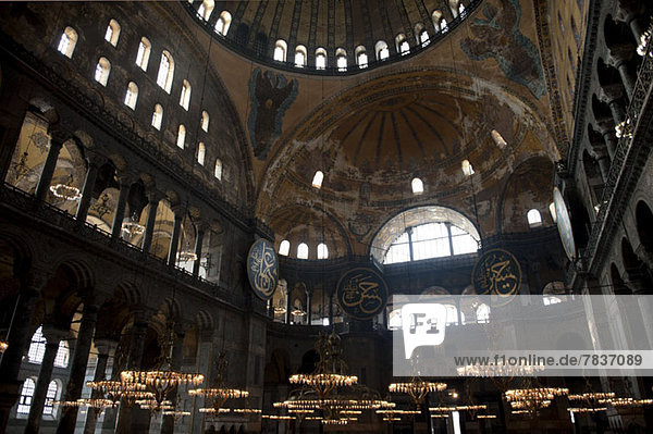 Interior of the Blue Mosque  Istanbul  Turkey