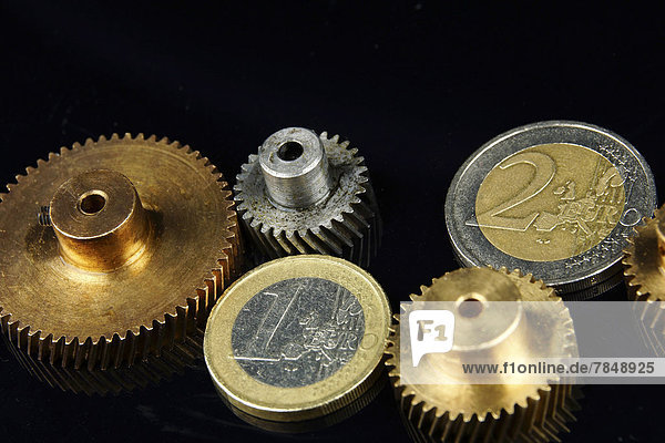 Euro-Münzen als Getriebeteilmechanismus  Nahaufnahme