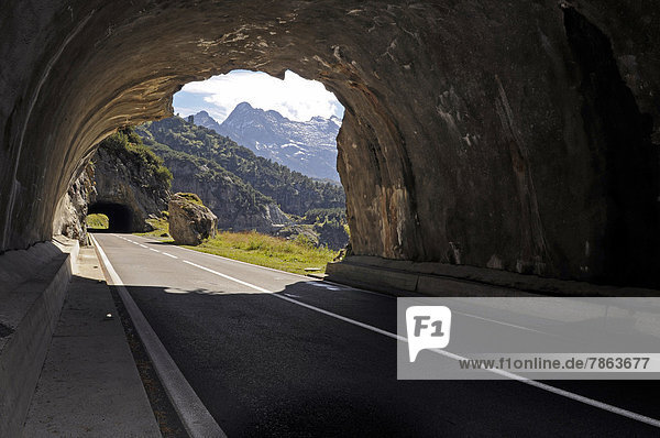 Felstunnel am Sustenpass  Meiringen  Schweiz