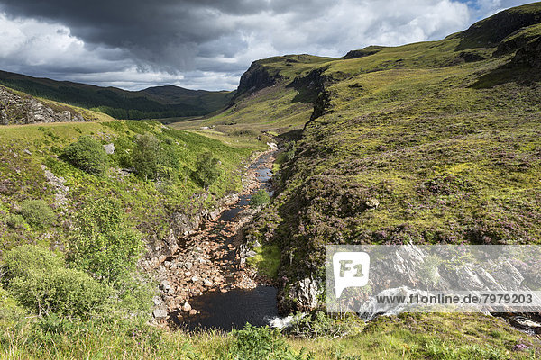 Großbritannien  Schottland  Blick auf den Dundonell River bei Northern Highlands