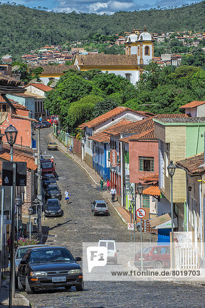 Ausblick auf Sabara mit der Kirche Nossa Senhora do Carmo