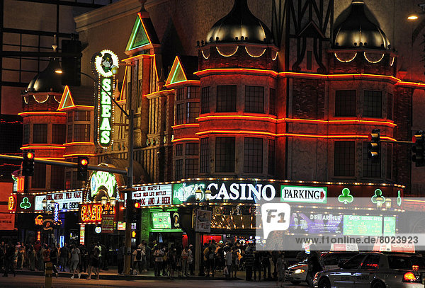 Nachtaufnahme Hotel und Casino Shea's  The Strip