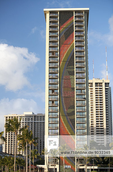 Muster  Hotel  Seitenansicht  Hawaii  Oahu  Schnittmuster  Regenbogen  Waikiki