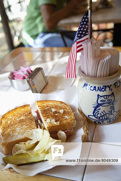 USA  Florida  Sandwich on restaurant table  Micanopy
