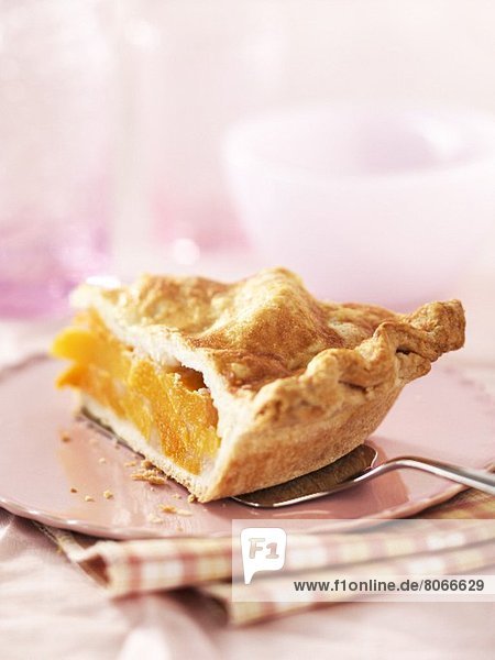 Ein Stück Pfirsichpie