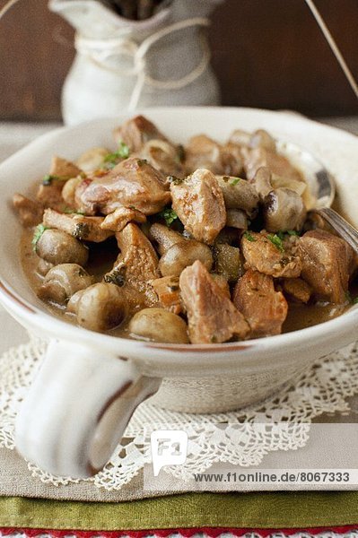 Kalbsragout mit Champignons