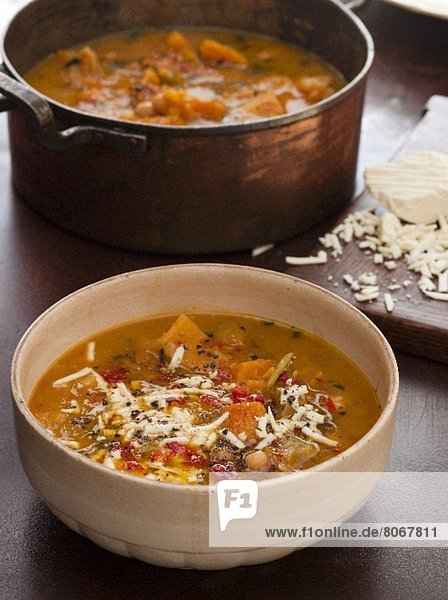 Sweet and spicy squash and chickpea soup