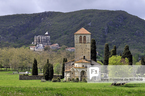 Kathedrale  Heiligtum  Piemont  Basilika  Pyrenäen  Romanik  Weg