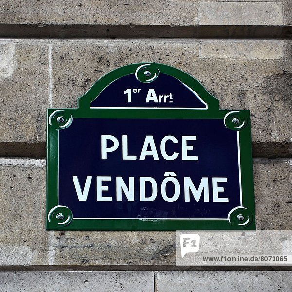 'Paris (75): Street sign  ''Place Vendome'' square  in the 1st district.'