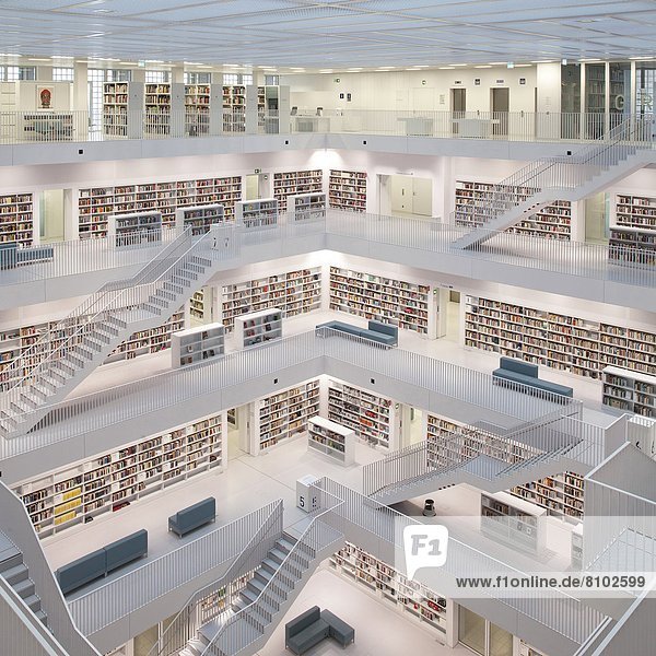 Stadtbibliothek am Mailänder Platz  Stuttgart  Baden-Württemberg  Deutschland