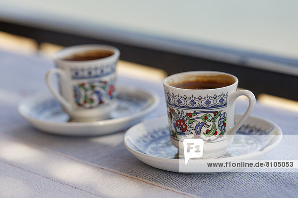 Türkischer Kaffee in Tassen