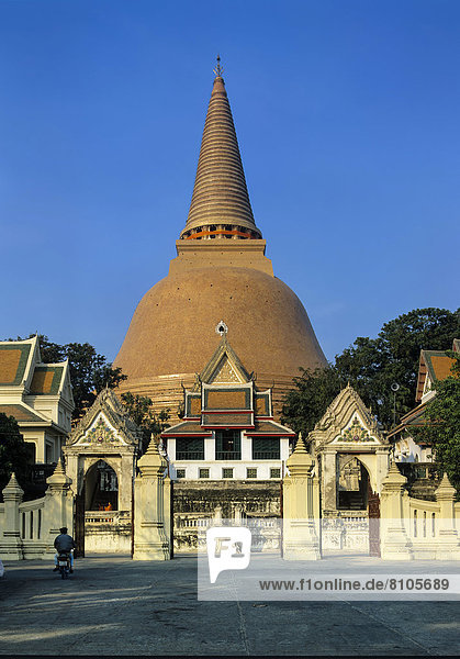 Phra Pathom Chedi  mit 127 m das höchste buddhistische Bauwerk weltweit