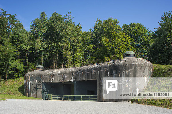 Eingang  Fort de Schoenenbourg oder Artilleriewerk Schoenenbourg  französische Maginot-Linie