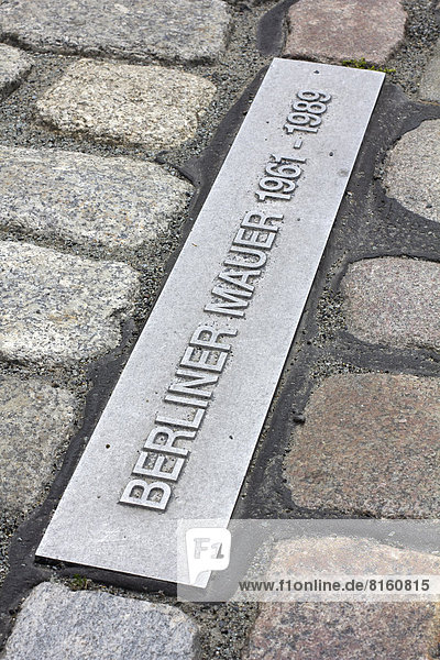 Markierung  Verlauf der Berliner Mauer