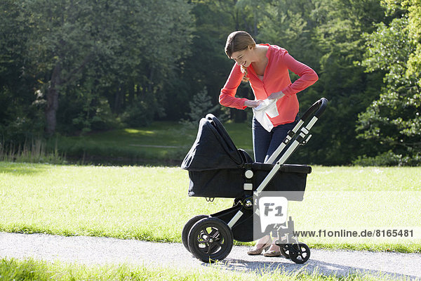 Kinderwagen Mutter - Mensch