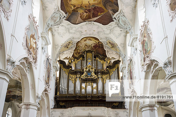 Fridolinmünster  Innenraum und Orgel