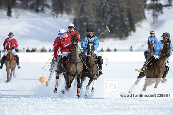 Poloturnier  28. St. Moritz Polo World Cup on Snow  auf dem gefrorenen St. Moritzersee