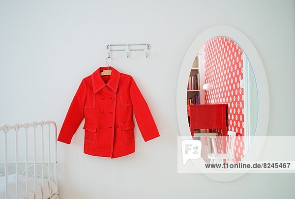 Wand hängen Mantel rot Spiegel