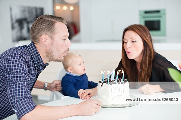 Fest  festlich  Sohn  Menschliche Eltern  Geburtstag