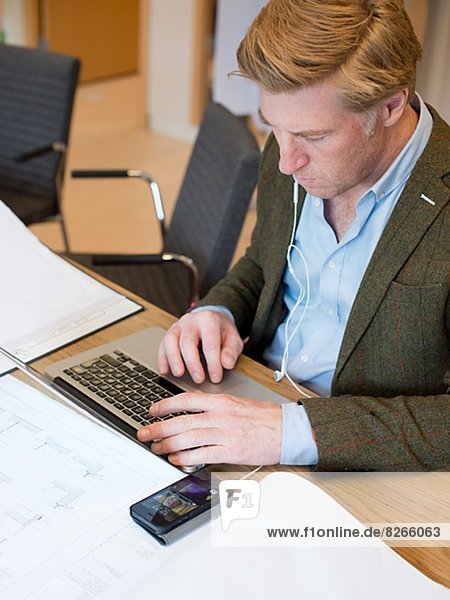 Architekt arbeiten in office