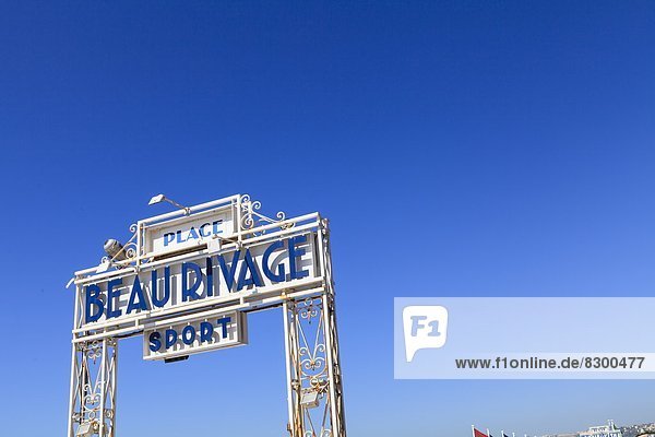 Frankreich  Europa  Freundlichkeit  Provence - Alpes-Cote d Azur  Cote d Azur  Alpes maritimes