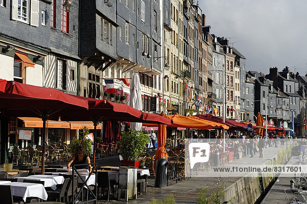 Restaurants  Brasserien und Cafes am Hafen von Honfleur