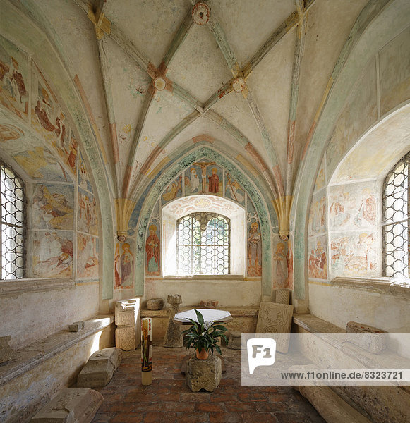 Brunnenkapelle im Kreuzgang ehemalige Stiftskirche St. Johannes Baptist
