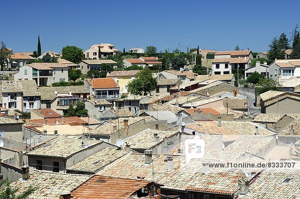 Fliesenboden  Dach  über  Dorf  Ansicht  Provence - Alpes-Cote d Azur  Valensole