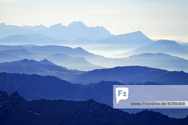Rückansicht Alpen Ansicht Mittelpunkt Schweiz