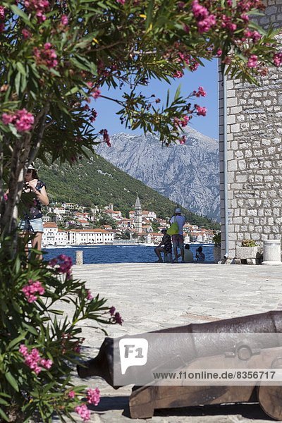 Felsbrocken  Europa  Ansicht  UNESCO-Welterbe  Bucht von Kotor  Montenegro