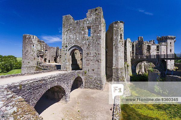 Raglan Castle  Monmouthshire  Wales  Vereinigtes Königreich  Europa