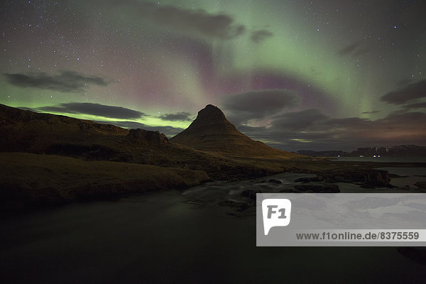 über  Stadt  Beleuchtung  Licht  Norden  Polarlicht  Aurora  Island