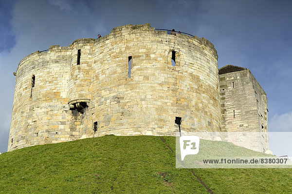 Clifford's Tower  York Castle  York  North Yorkshire  England  Großbritannien