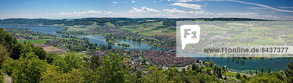 Panorama Europa Stadt Großstadt fließen Fluss Altstadt Draufsicht Schaffhausen Stein am Rhein Schweiz