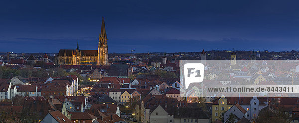 Germany  Bavaria  Regensburg  View of Regensburg Cathedral at night