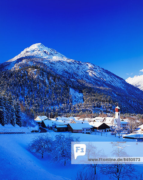 Stanzach im Winter  Tirol  Österreich