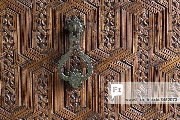 Nordafrika Detail Details Ausschnitt Ausschnitte schnitzen Marrakesch Afrika Marokko Holztür