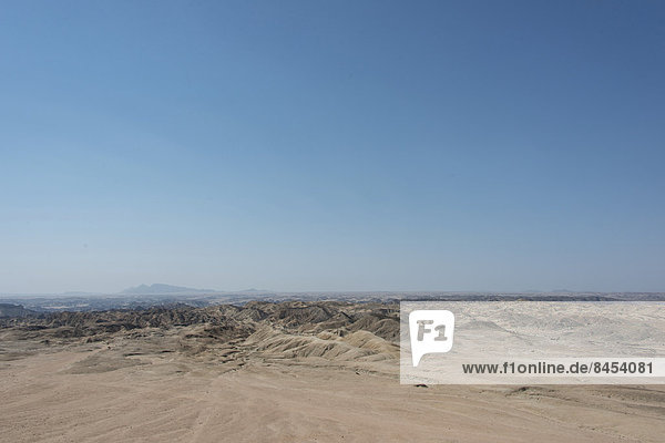 Mondlandschaft  von Erosion zerfurchte Felsenlandschaft  Moon Valley  Namib-Naukluft-Park  Namib-Wüste  Namibia