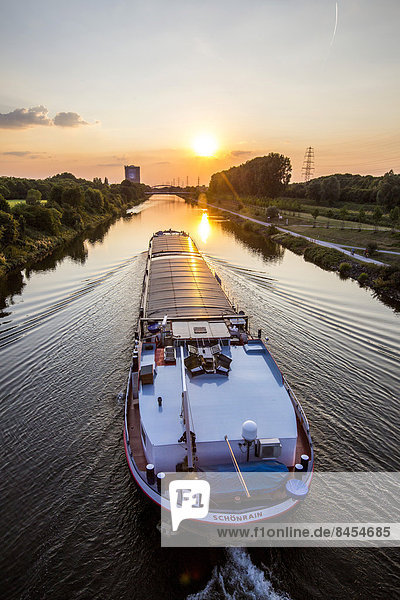 Gütermotorschiff MS Schönrain  Rhein-Herne-Kanal  Oberhausen  Nordrhein-Westfalen  Deutschland