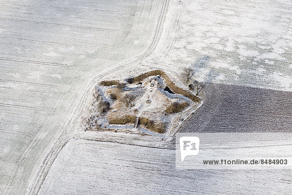 Luftbild  Schwedenschanze im Schnee  Bastion aus dem 30j‰hrigen Krieg  Schˆndorf  Weimar  Th¸ringen  Deutschland