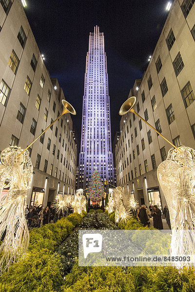 Weihnachtsengel am Rockefeller Center  Manhattan  New York City  New York  USA
